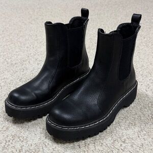Black Chelsea Lug Sole Ankle Booties